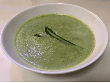 アスパラガスの芽と豆乳のスープ